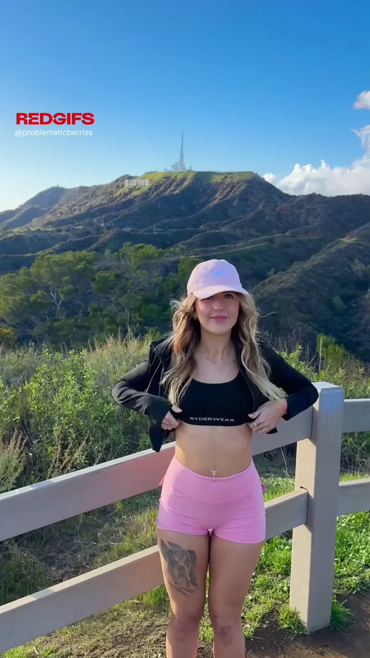 It was a dream to finally see the famous sign, so of course I had to get my titties out