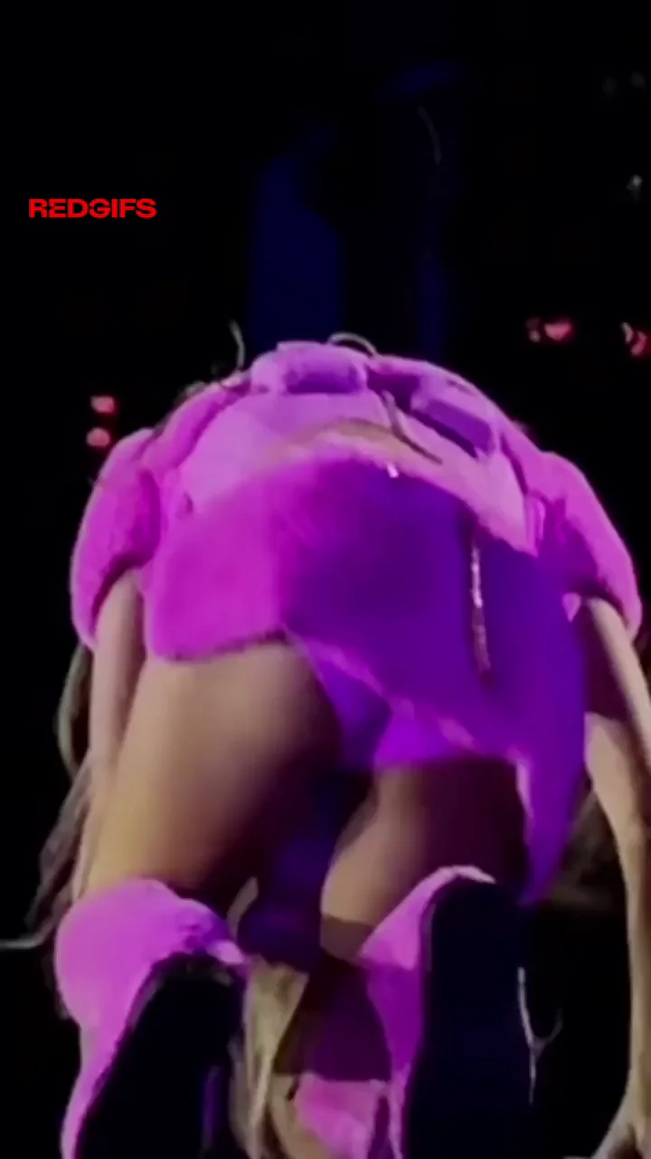 🔥 BLACKPINK Lisa's Tight Thai Ass Tease & Squat Slut Show 💦