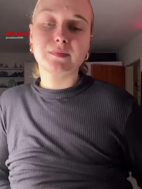 these natural boobs, am i fuck toy or wife material