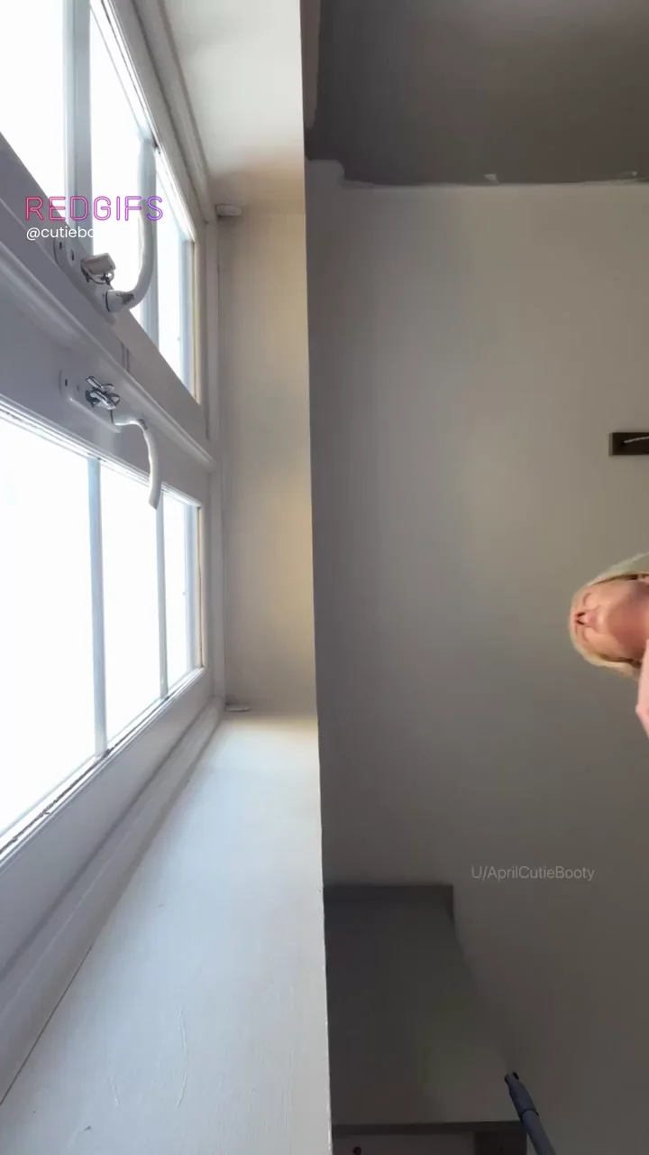 Revealing my pale cheeks from above