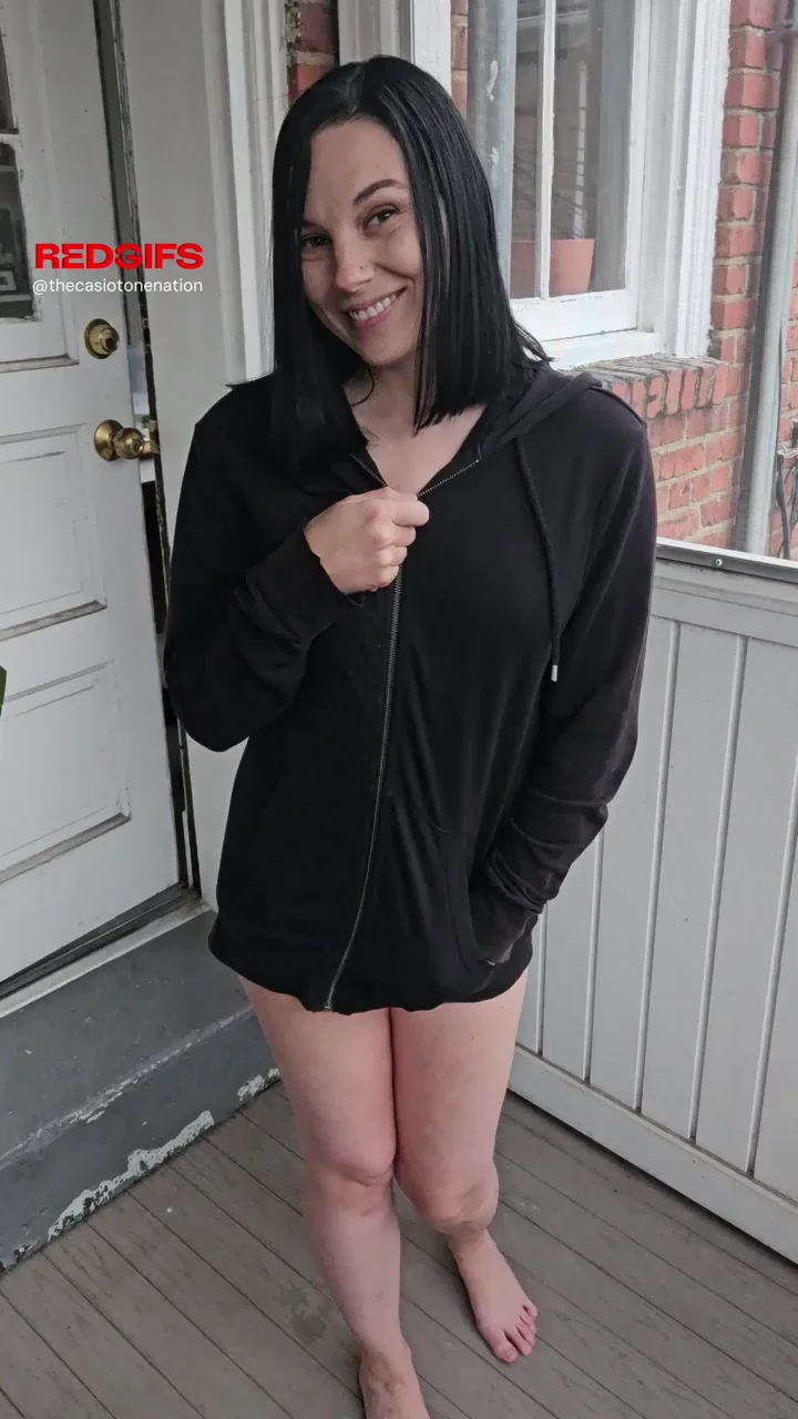 I'll steal your hoodie and tease you in it