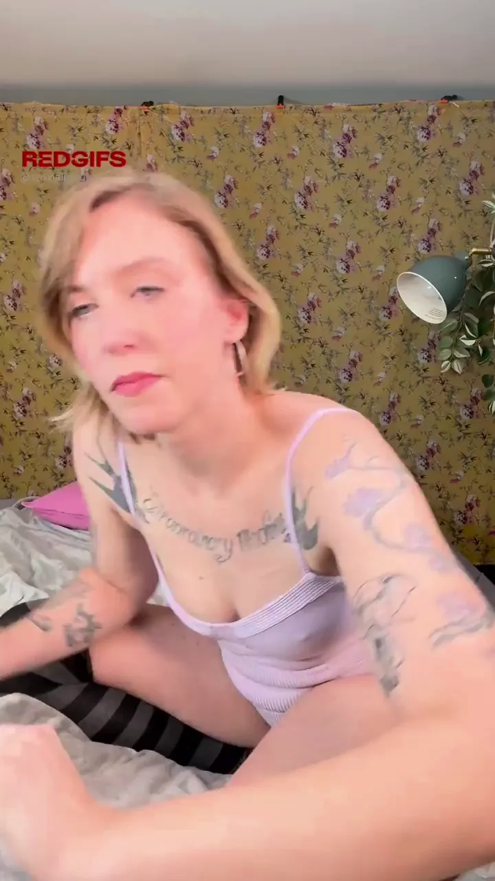 Turn me around and slap my big ass
