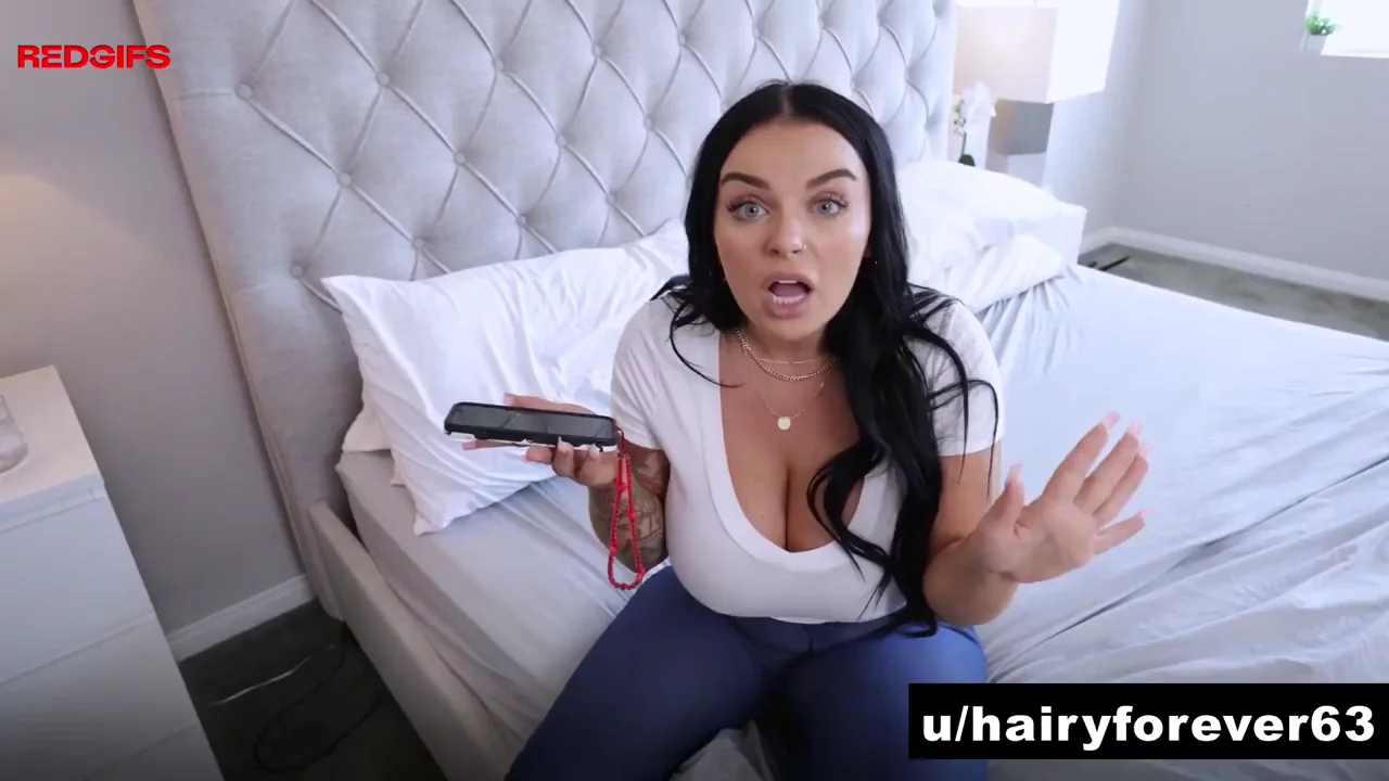 The Only Thing That Will Make Them Behave is Their Step mommy's Tight Pussy