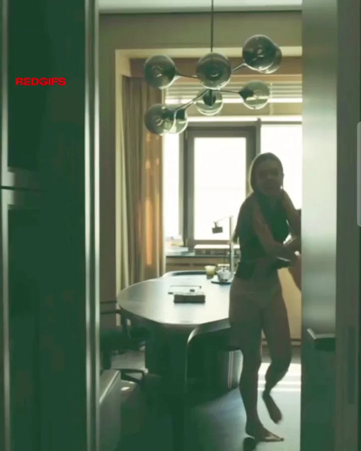 Sofya Arzhanykh's Steamy Tsikady S1E5 Fuckfest 💋🍑🔥