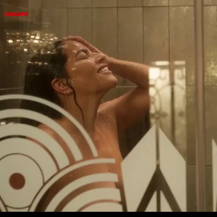Sarita Choudhury's Steamy Shower Tease at 58 🥵💦 #AndJustLikeThat S03E11