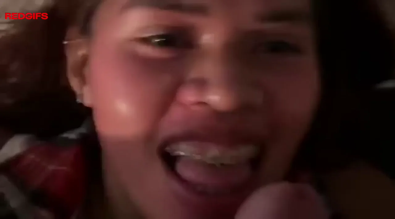 💦 Braces Slut Loves Thick Cum Drenching Her Asian Smile 😩🍆