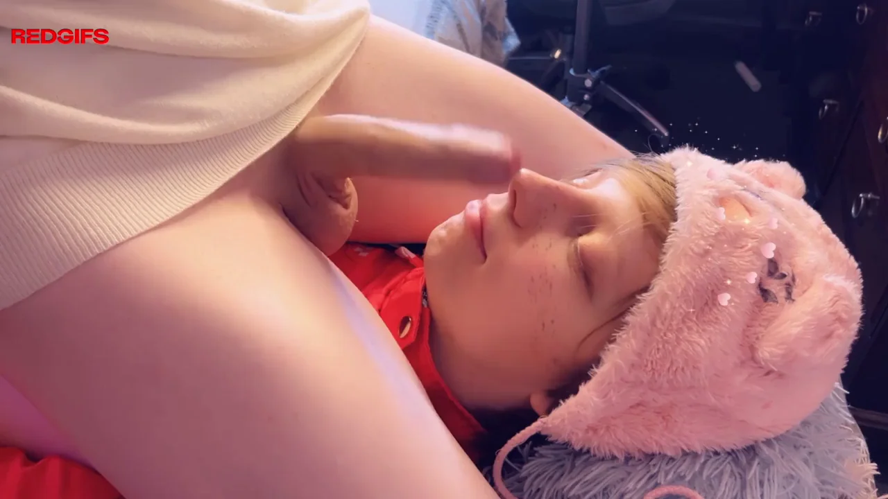 He's such a cutie x3