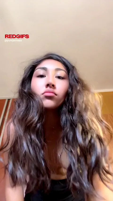 Wet Nipples Begging for Your Hungry Mouth 😩💦🍒