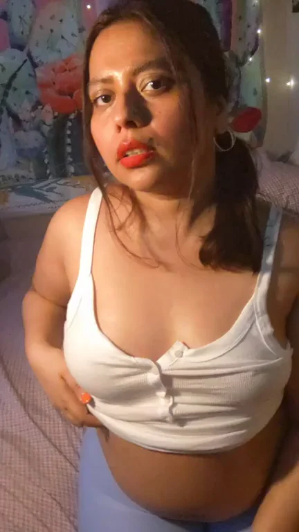 Oily Desi Titties Tease? You Know You Do! 🍈🍈💦 [F]