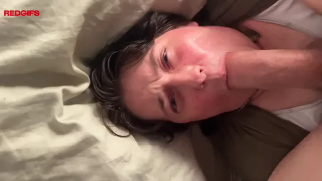 Pissed Off Cumhater Babe Gets Face-Fucked Hard 😡💦🍆