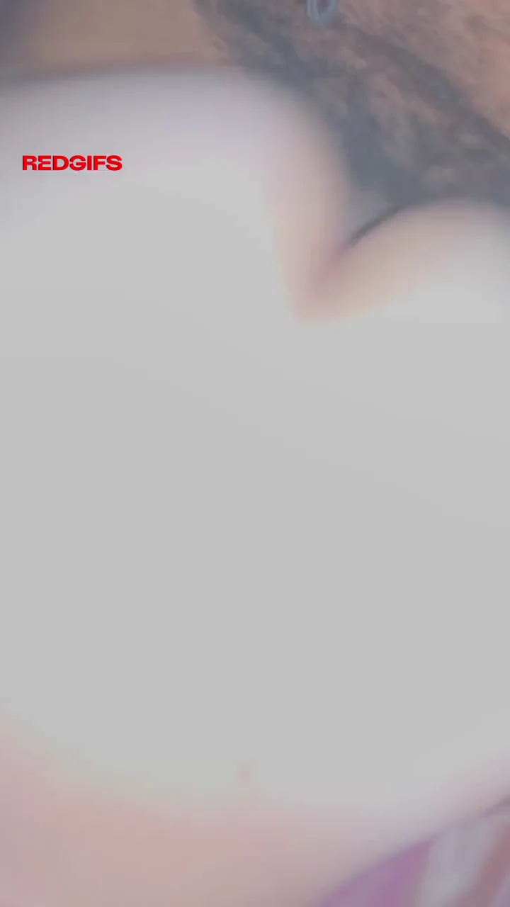 White Slut Champs That Massive BBC 🍆💦