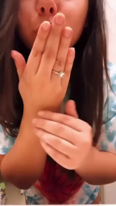 Just a good night from me to you