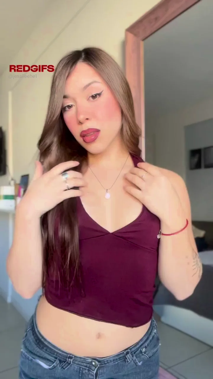 Tiny Tits or Perfect Fakes? Real Men Pick This Slutty AA-Cup Tease 😈🍒