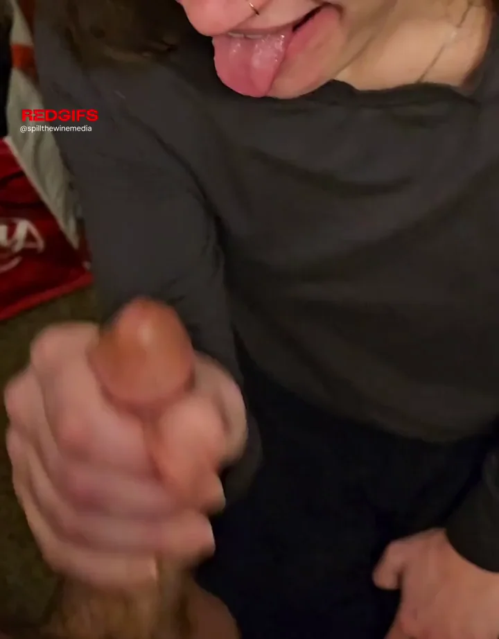 Hotwife Finishes Me Off with Sloppy Handjob Facial