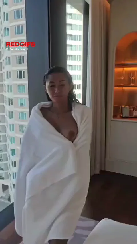You need to fuck an Asian slut like me atleast once in your life ;)