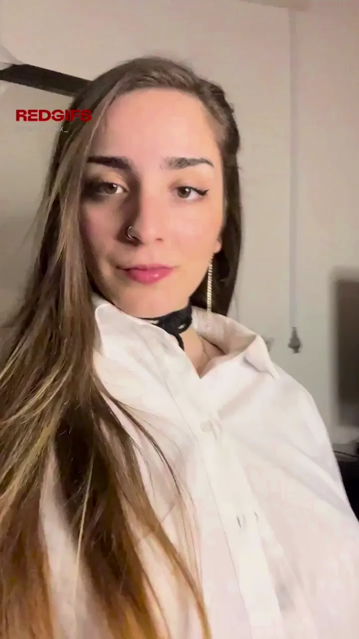 Horny Uni Latina Slut Home & Teasing Tits 😈🍑