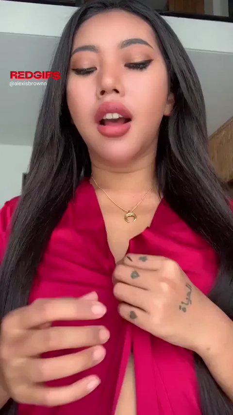 Asian Teen Slut Begs Daddy to Train Her Obedient Tits
