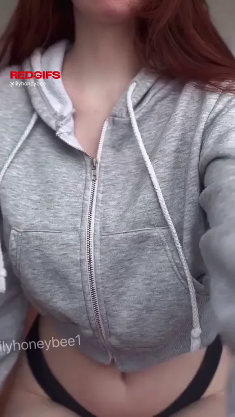 Hoodie off and the ghosties are out