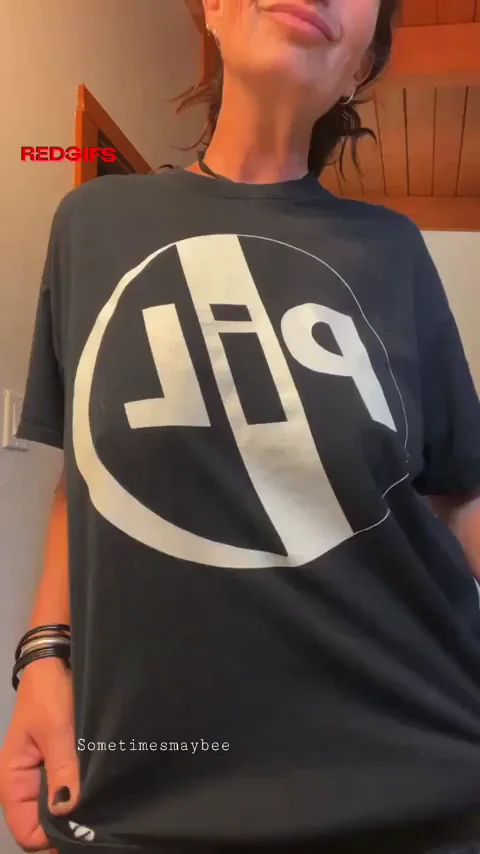 Heavy Massive MILF Tits Tease 💦🍈🍈