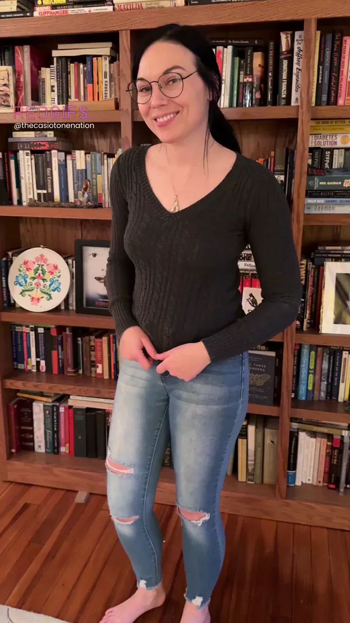 Nerdy Petite Slut Strips and Teases Her Tiny Tits and Juicy Ass