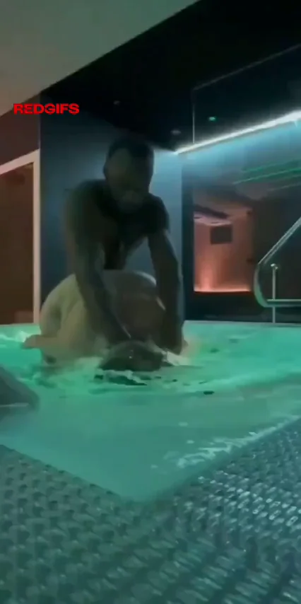 who is this milf fucked in the Jacuzzi ?