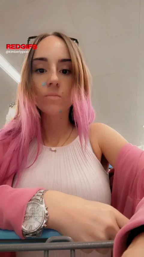 Rule #1 always flash the titties in public