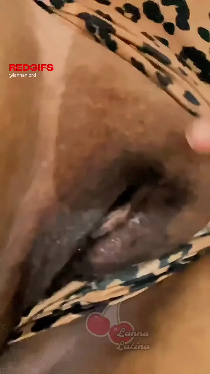 One wet Latina coochie