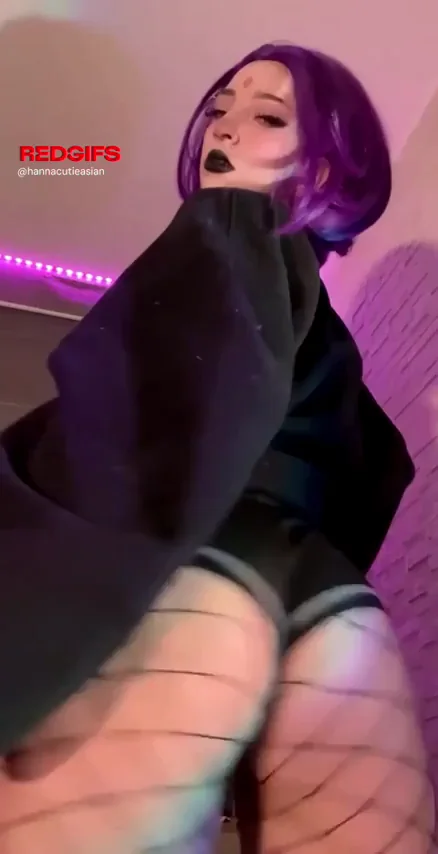 Say yes mommy if you want more nudes from me