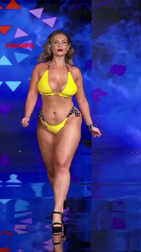 Yellow Bikini Slut Struts Her Massive Tits & Juicy Ass 🔥🍑