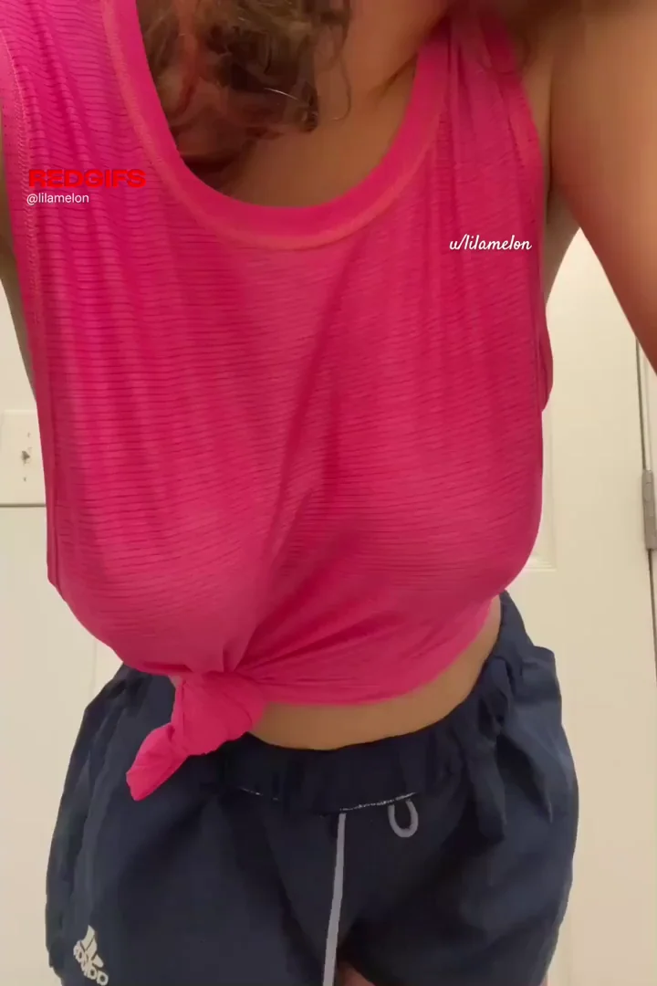 Pretty in Pink Tease 🩷👅