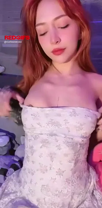 Dessert is served, right behind my panties (doll)