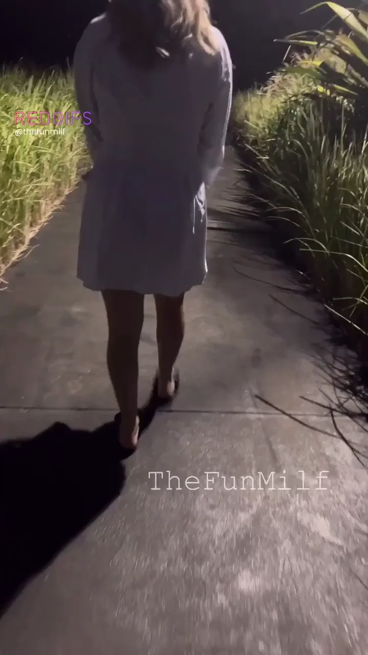 You have no idea how horny being pregnant makes me [GIF]