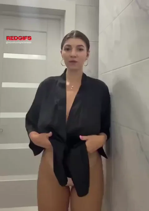 Natural tits are the hottest, right?