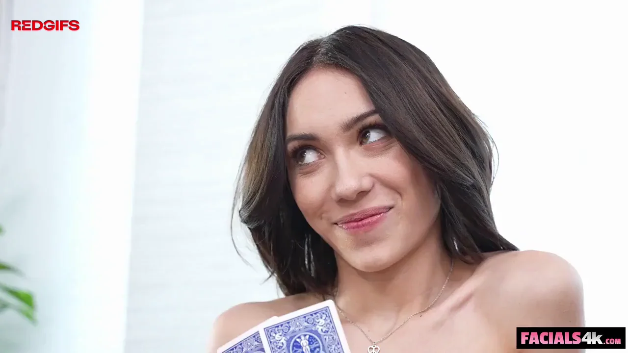 🔥 Mia River's Wild Strip Poker Threesome Spitroast! 💦