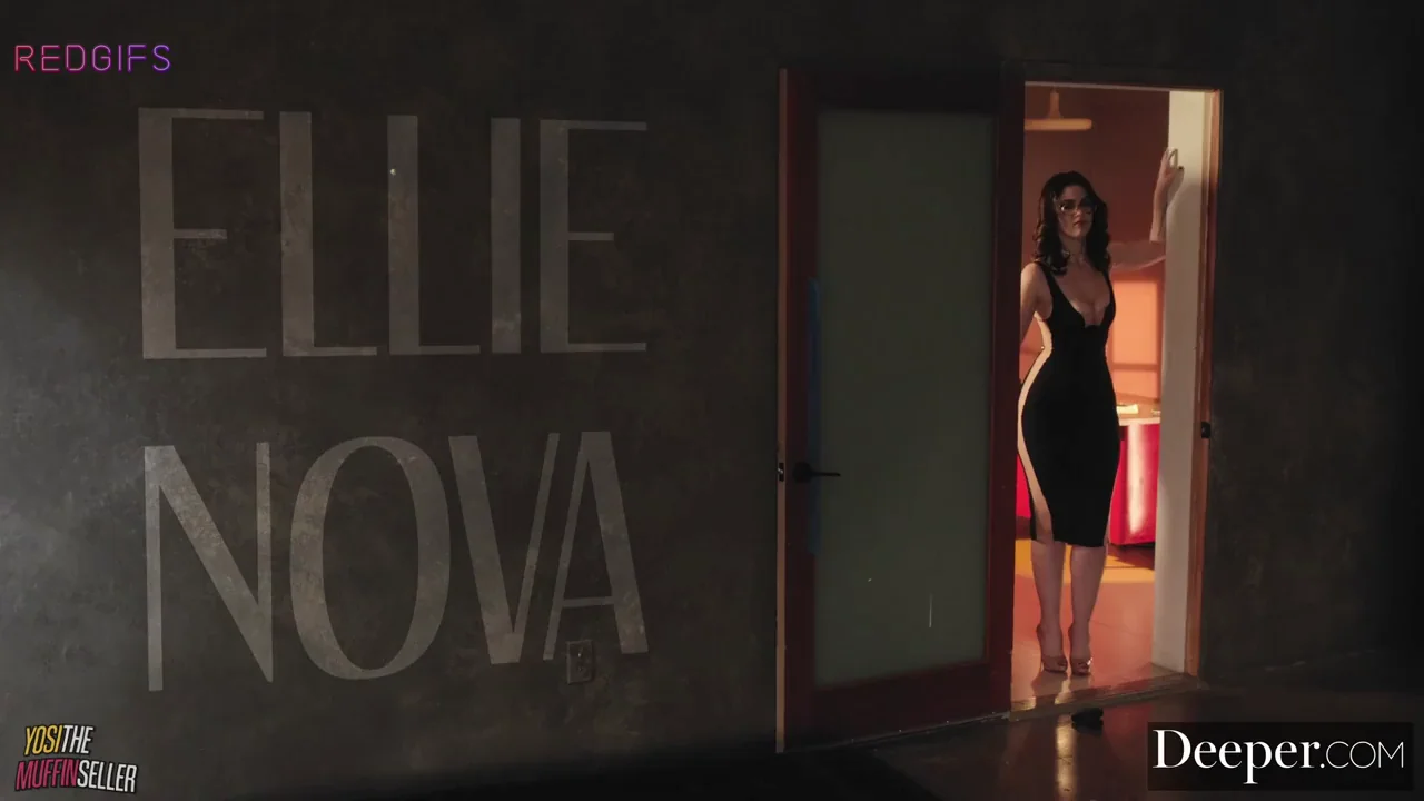 [Ellie Nova, 22] Everything about Ellie is perfection