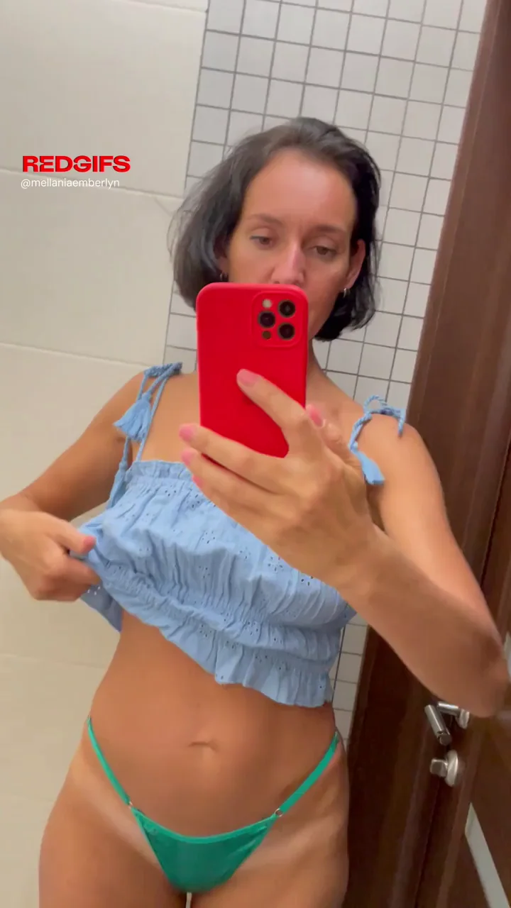 Would Ya Dive Into My Juicy Saggy Tits? 😈🍈🍈