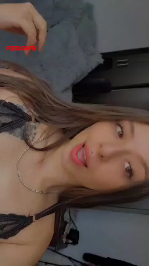 Snapchat Slut AlejandraSanxz2's Perky Natural Tits Tease & Cock Worship