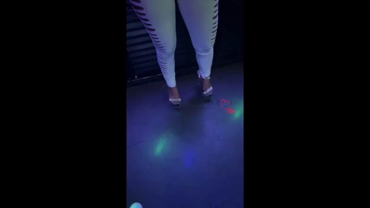 I was so whore at swing club yesterday and fuck with one boy in on glory hole