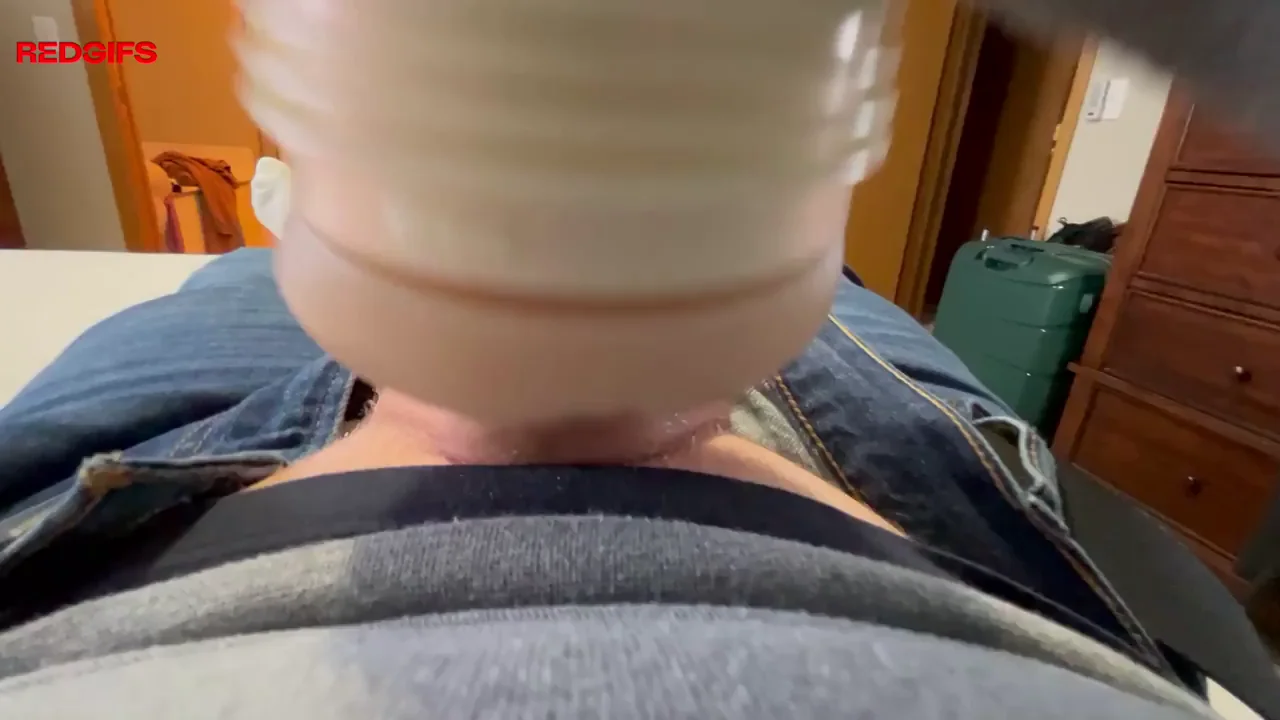 💦 Thick Load Almost Splashes Cam! POV Fleshlight Blast 😈