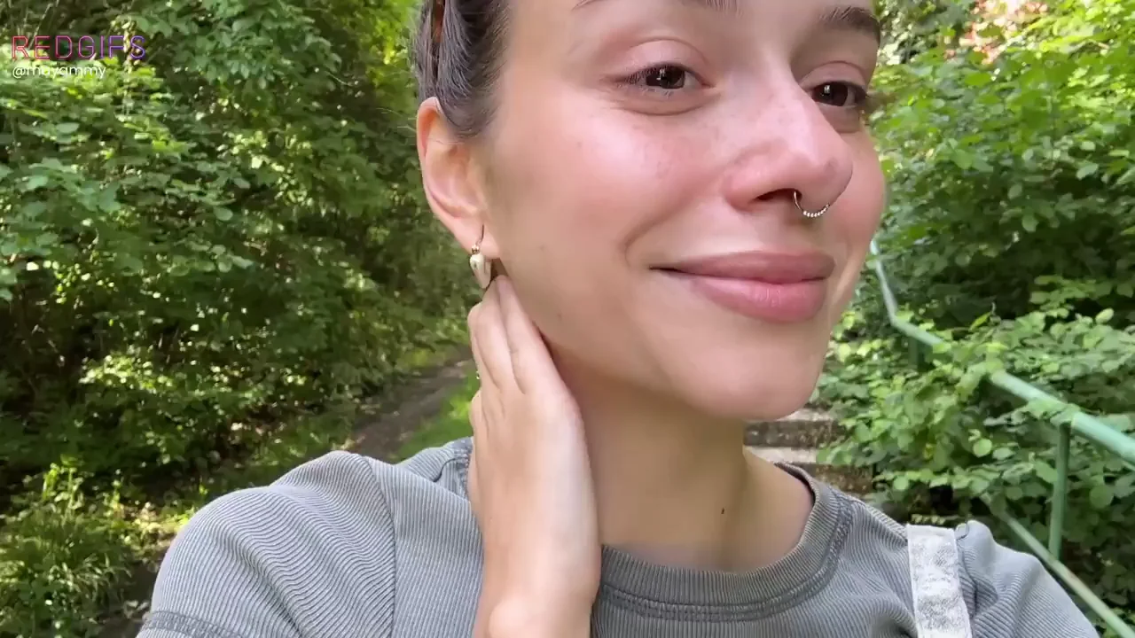 Suck My Hard Nips in the Park, Baby