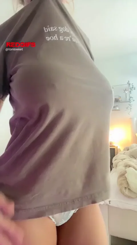 Friendly Neighborhood MILF's Massive Titty Drop 💦🍈🍈