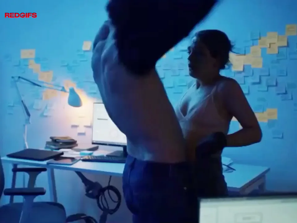 Anna Savranskaya's Steamy Replica Fuck Scene