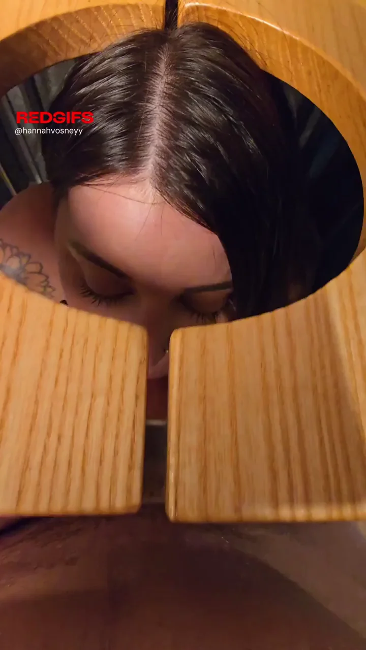 Caged blowjob [m] [f]