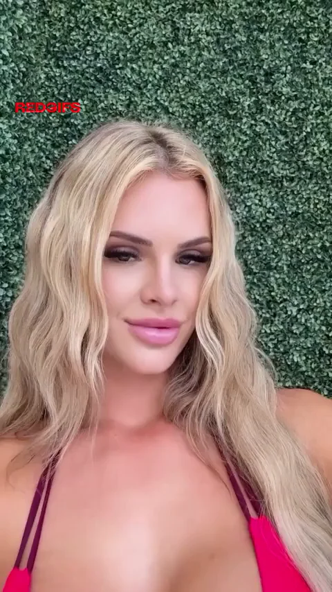 Red bikini (the video)