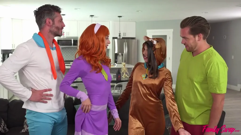 [FFMM] Aiden Ashley, Hime Marie - Halloween costumes were my stepmom and stepsister's idea