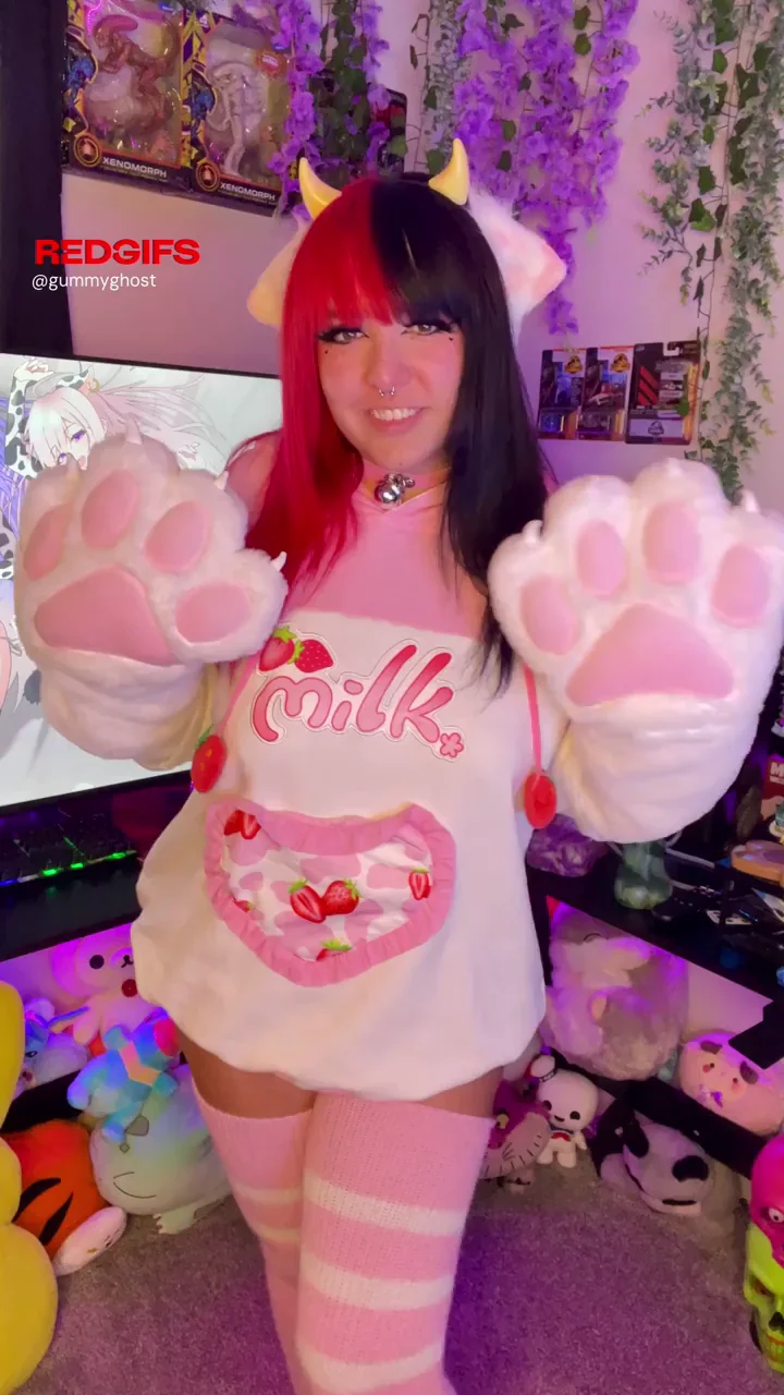 Aren’t my paws adorable!