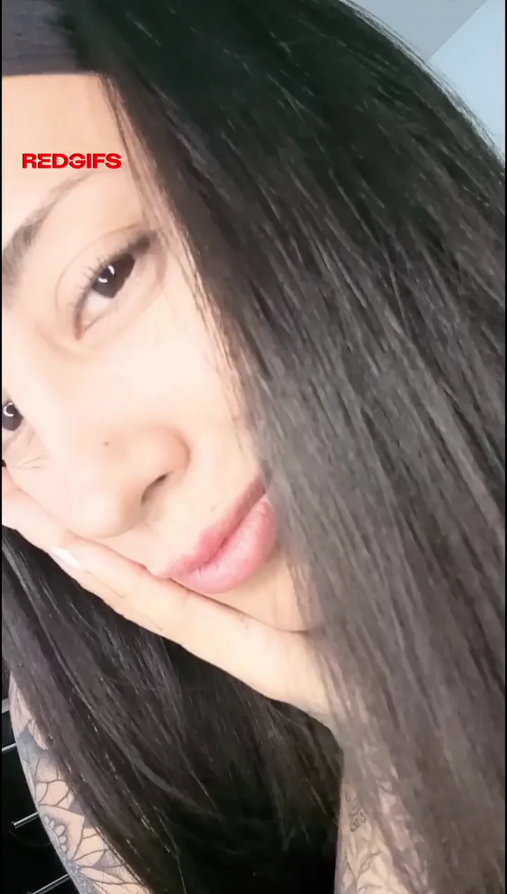 Look at me closely... I'm your unattainable fuckdoll, your impossible obsession