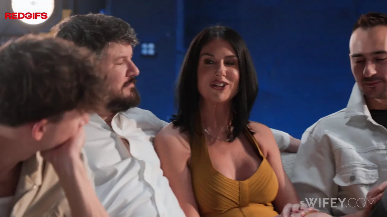 [/r/SiennaRae2] - DP'd While Husband Watches