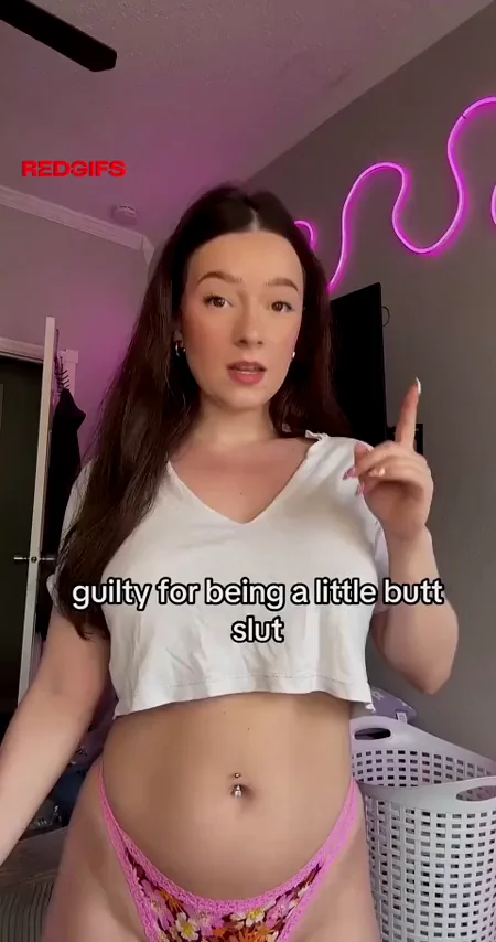 Teasing TikTok Slut Picks First 100 Dudes for Juicy Nude Drops – Big Tits Tease!