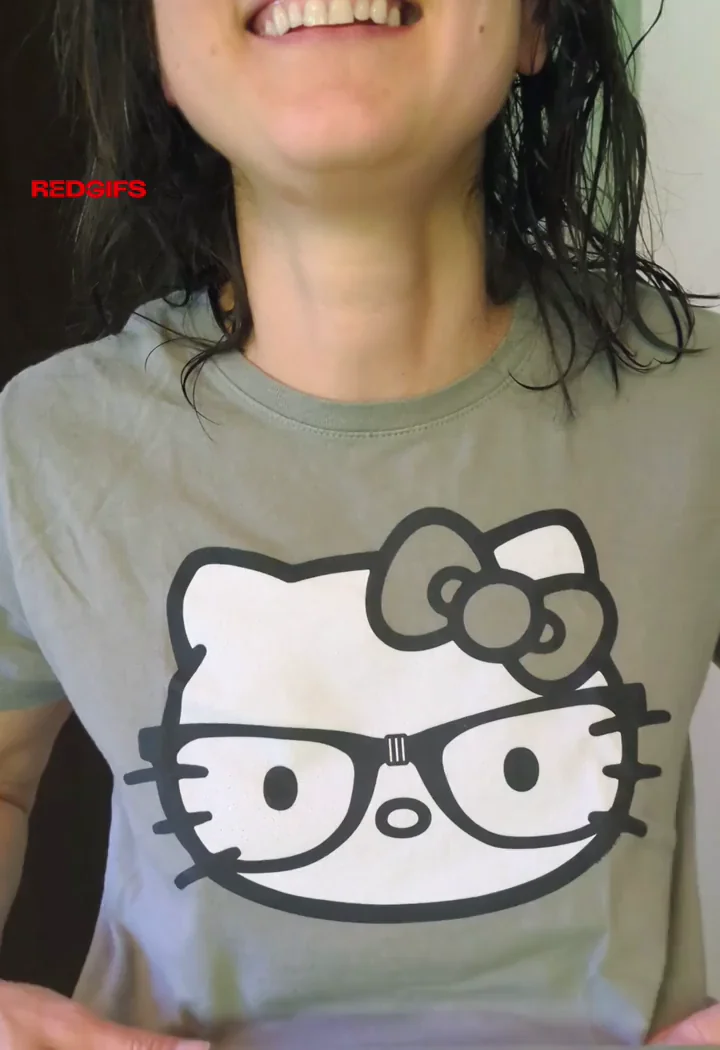 What this nerdy girl is hiding behind her T-shirt